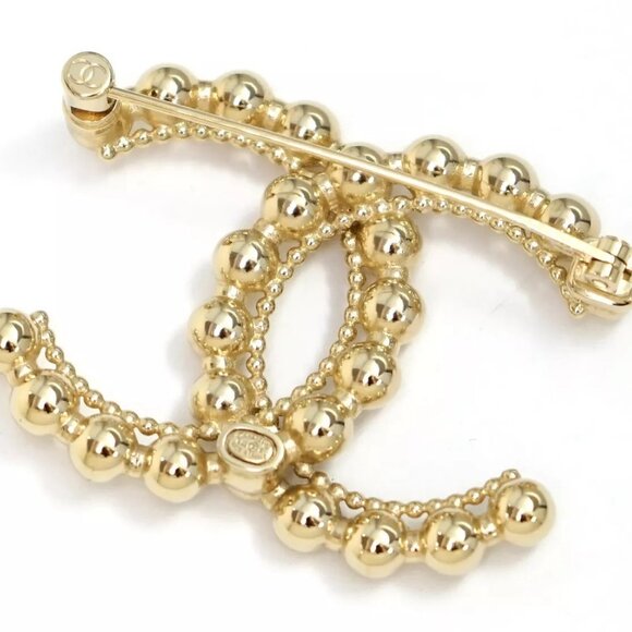CHANEL CC Logos Vintage Brooch Gold Tone L22C Pin Auth w/Box n1149 - Picture 14 of 15